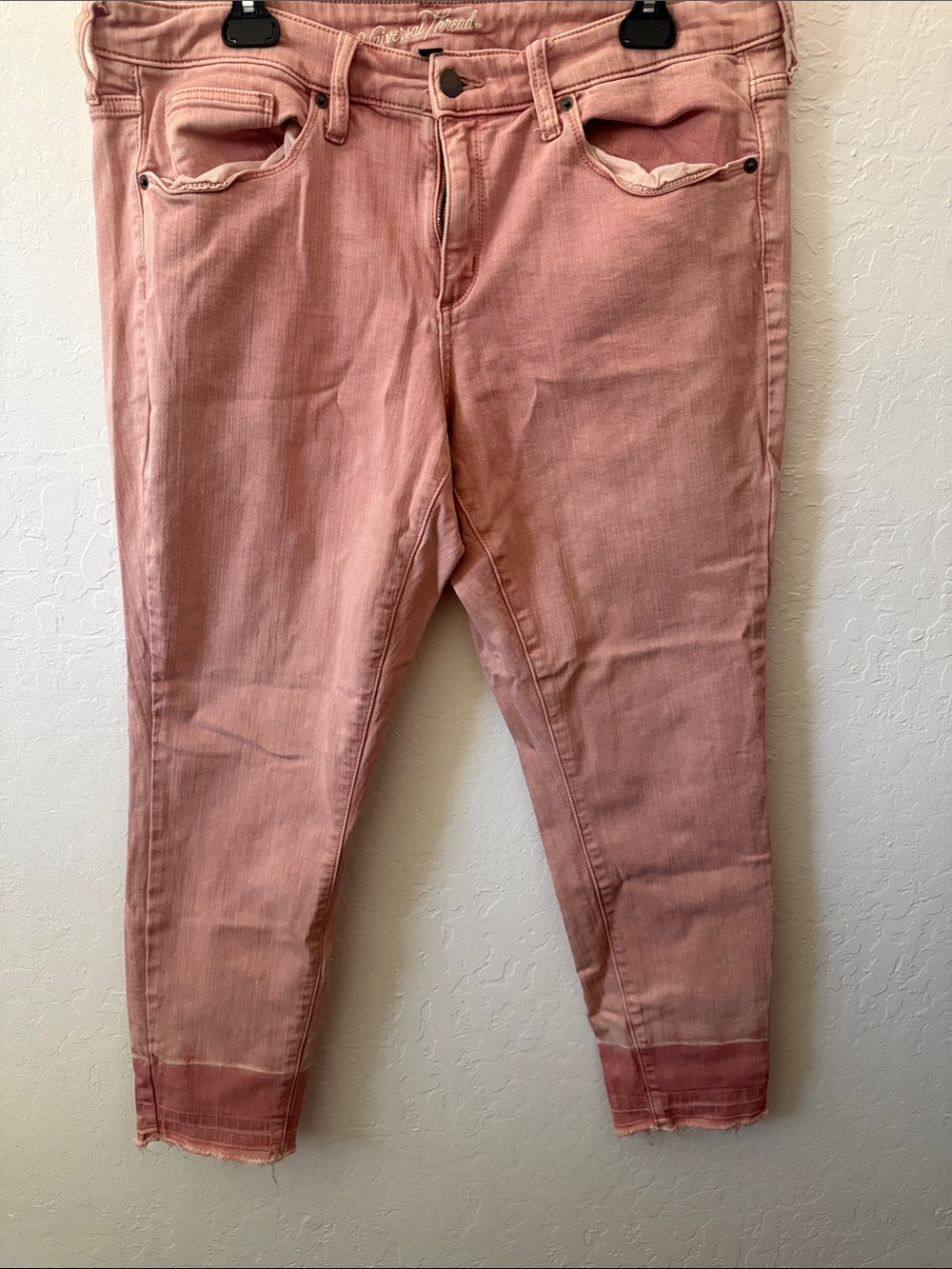 Universal Thread Dusty Rose Cropped Stretch Jeans
